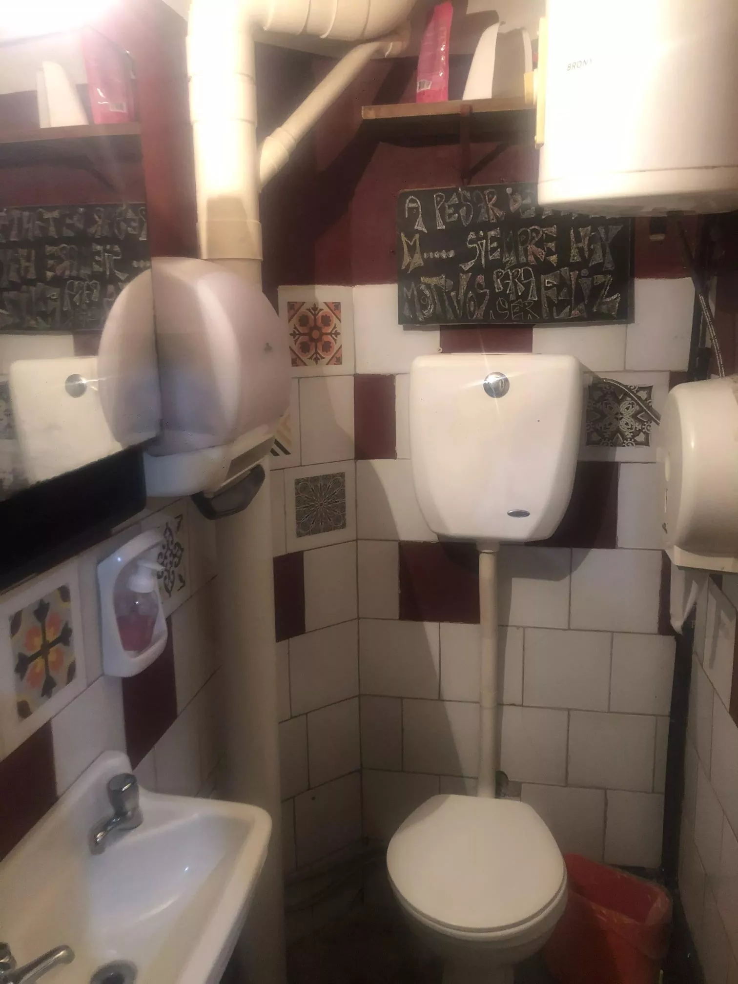 563 5