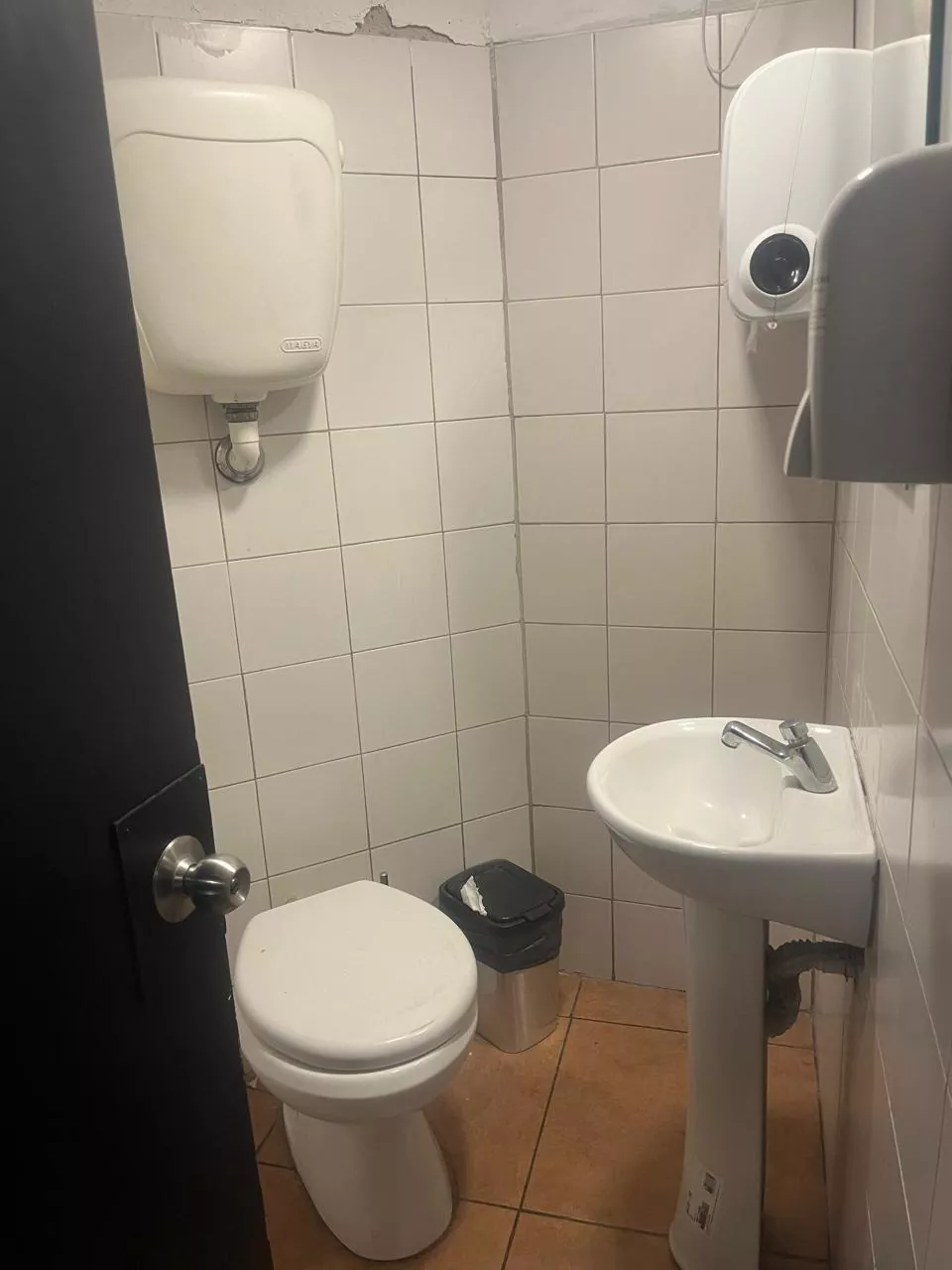 B618b7ee 4cfb 4f22 bd8c 892e05c51d64