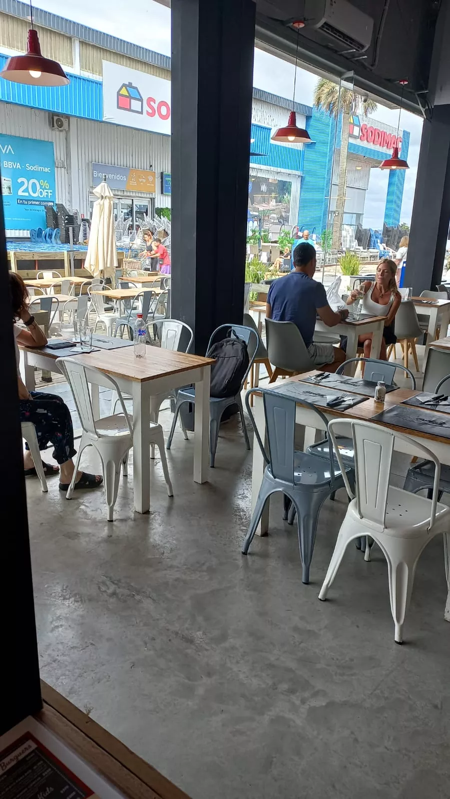 64f8ff43 abf7 4cf3 aad5 acf7c167f3fc