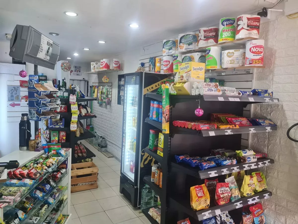 Show whatsapp image 2026 03 01 at 14.06.03